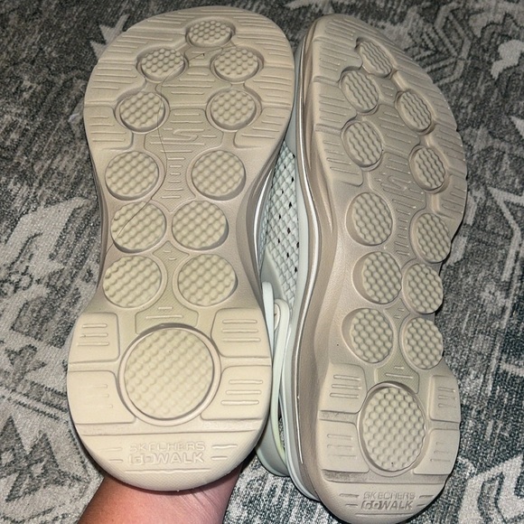 Skechers WOMEN'S Foamies: GO WALK 7 - Joyous size 7 - Picture 8 of 10